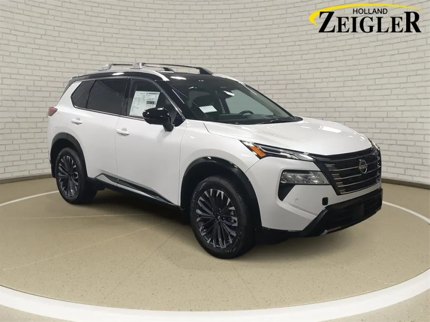 2026 Nissan Rogue Platinum photo 1