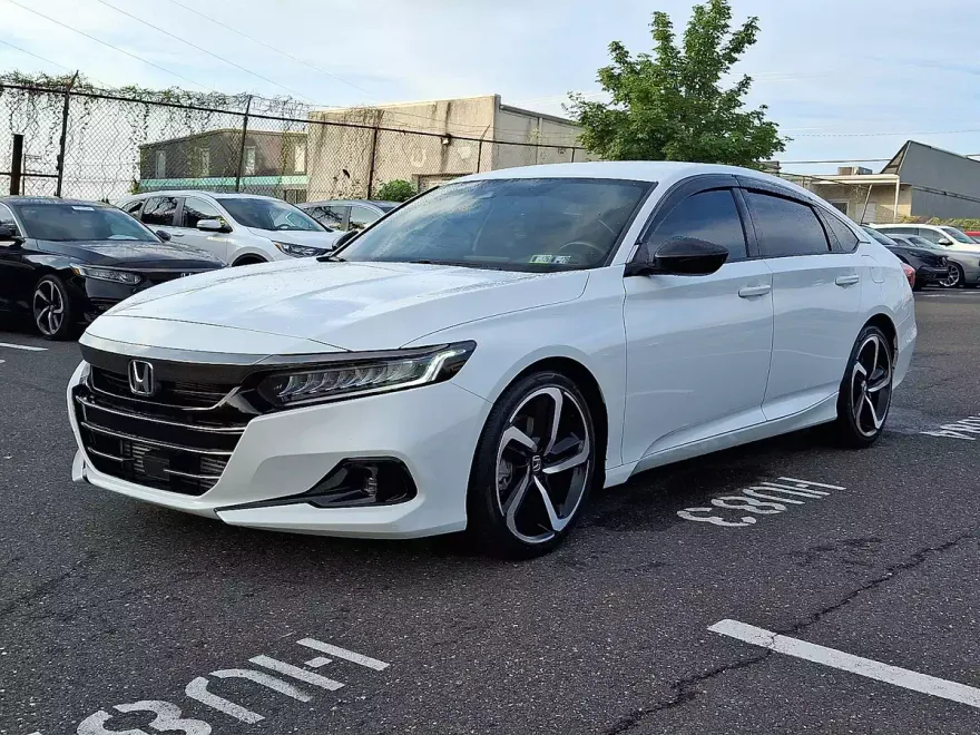 2022 Honda Accord Sport 1.5T photo 1