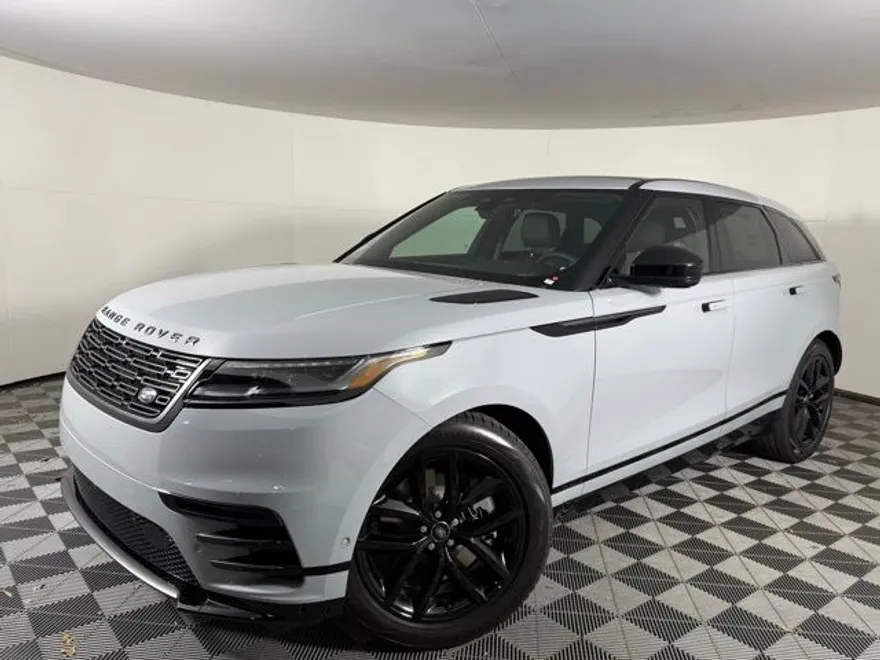 2026 Land Rover Range Rover Evoque S photo 1