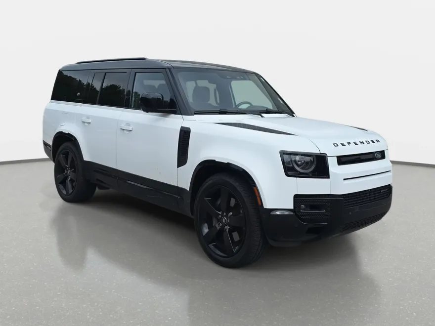 2023 Land Rover Defender X-Dynamic SE photo 1