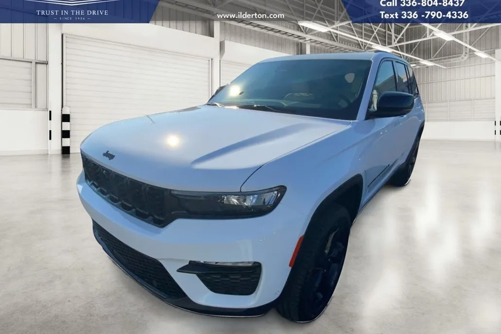 2025 Jeep Grand Cherokee Limited photo 1