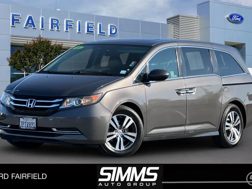 2016 Honda Odyssey EX-L photo 1