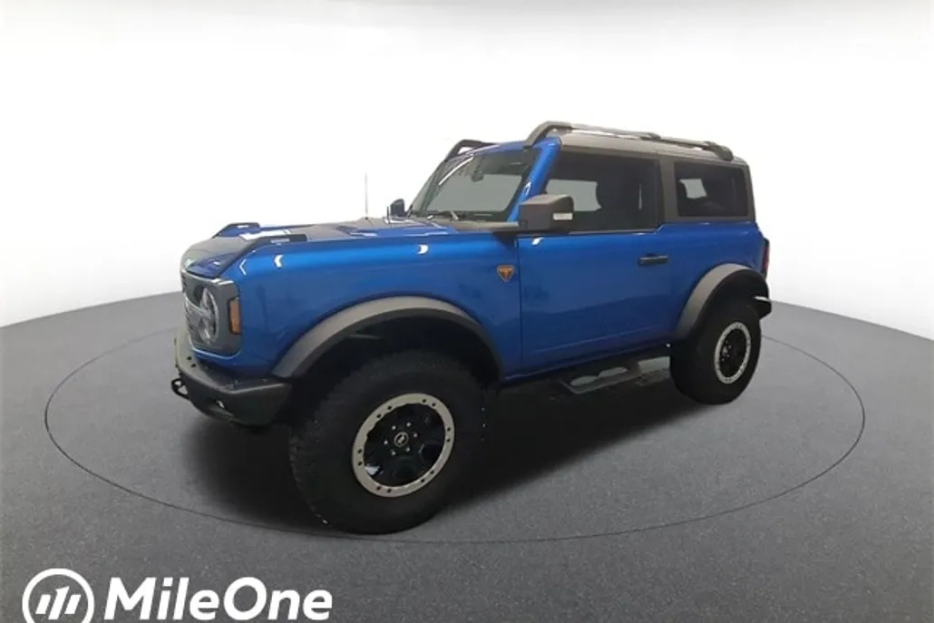 2024 Ford Bronco Badlands photo 1