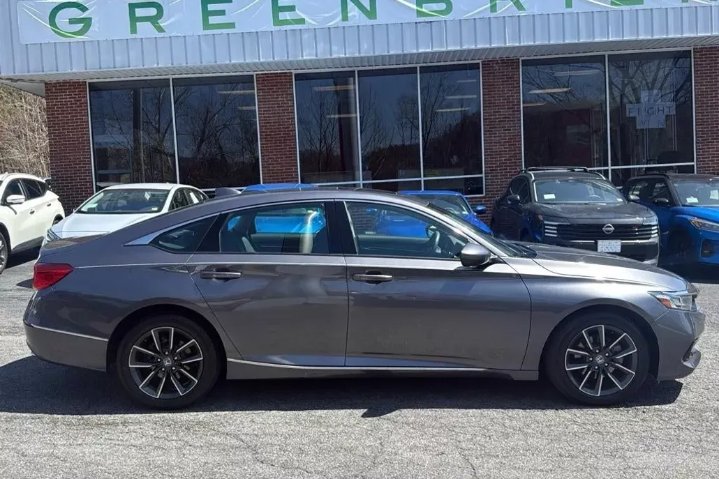 2021 Honda Accord EX-L photo 1
