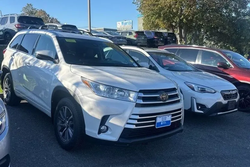 2018 Toyota Highlander XLE photo 1