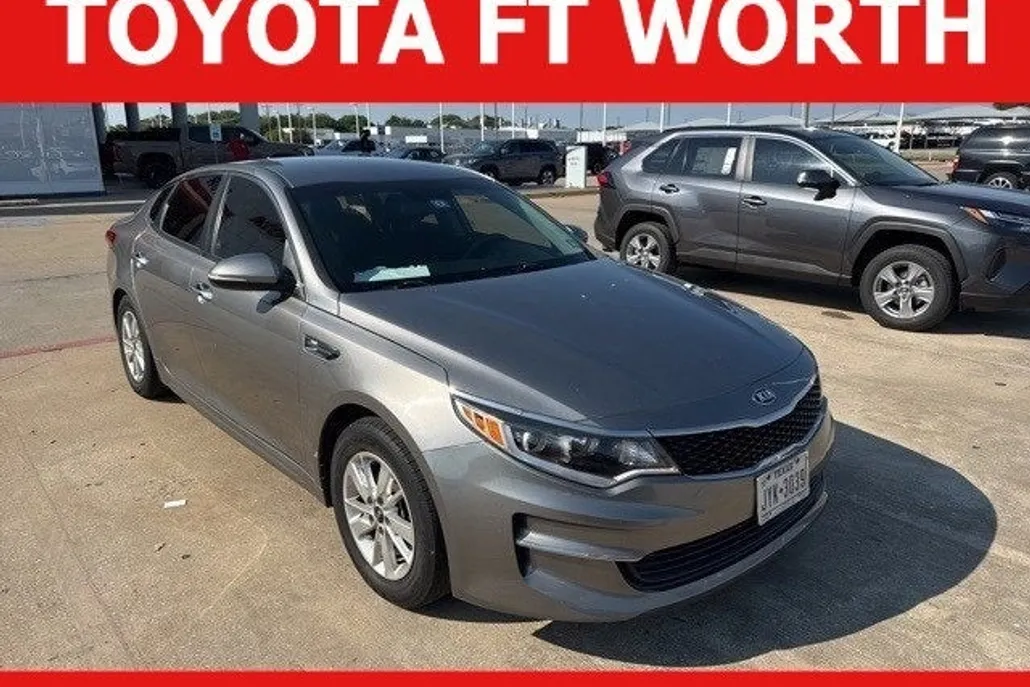 2018 Kia Optima LX photo 1