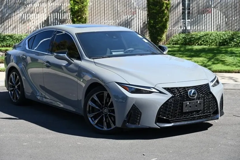2024 Lexus IS 350 F SPORT photo 1
