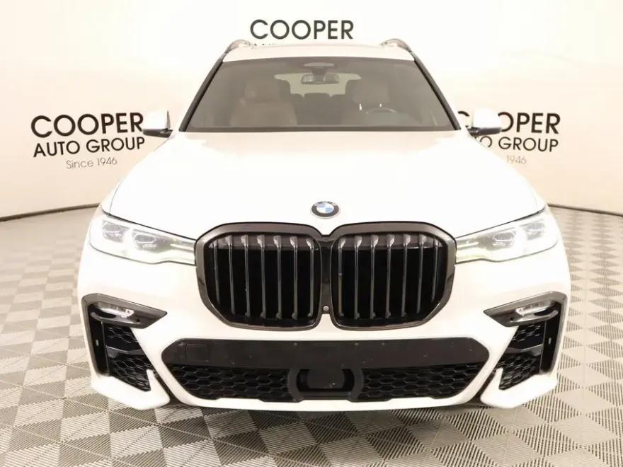 2020 Bmw X7 M50i photo 1