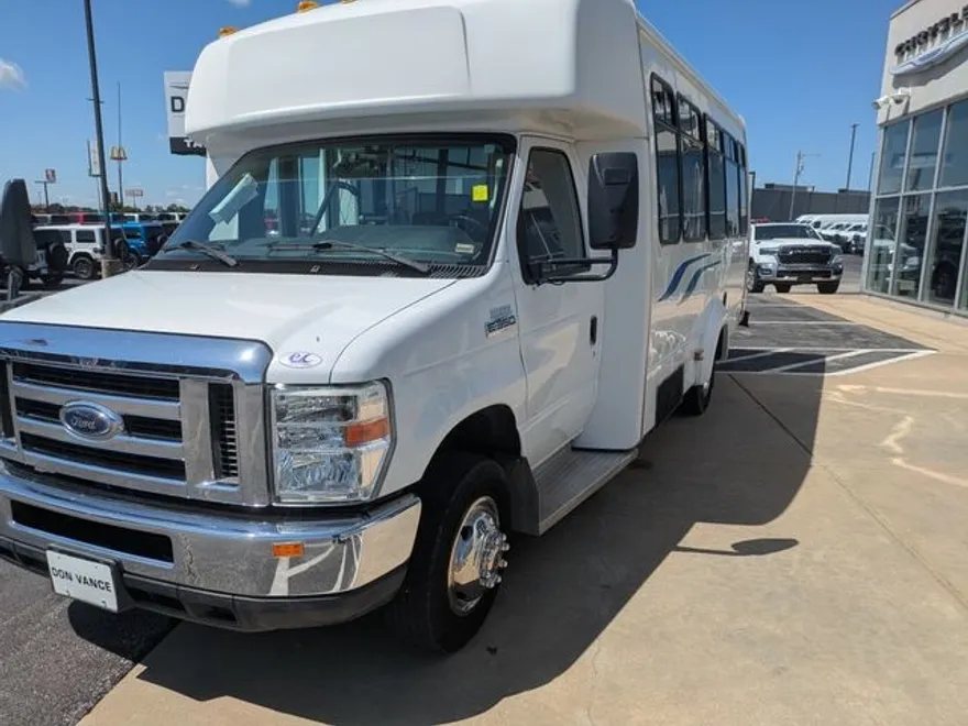 2012 Ford E-350 photo 1