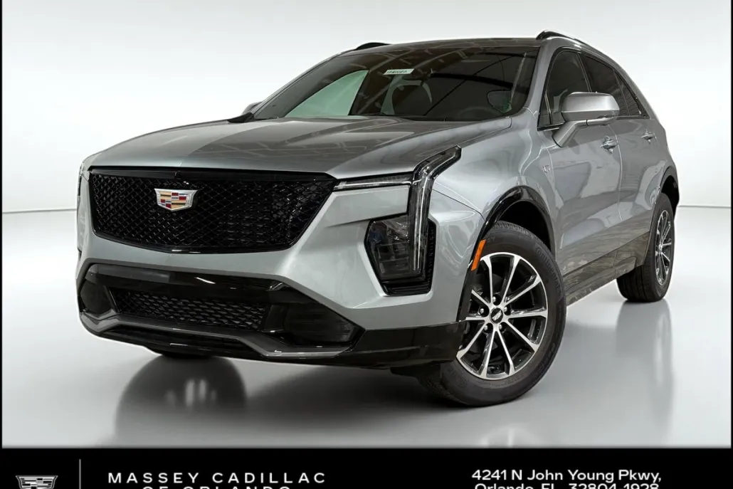 2025 Cadillac XT4 Sport photo 1