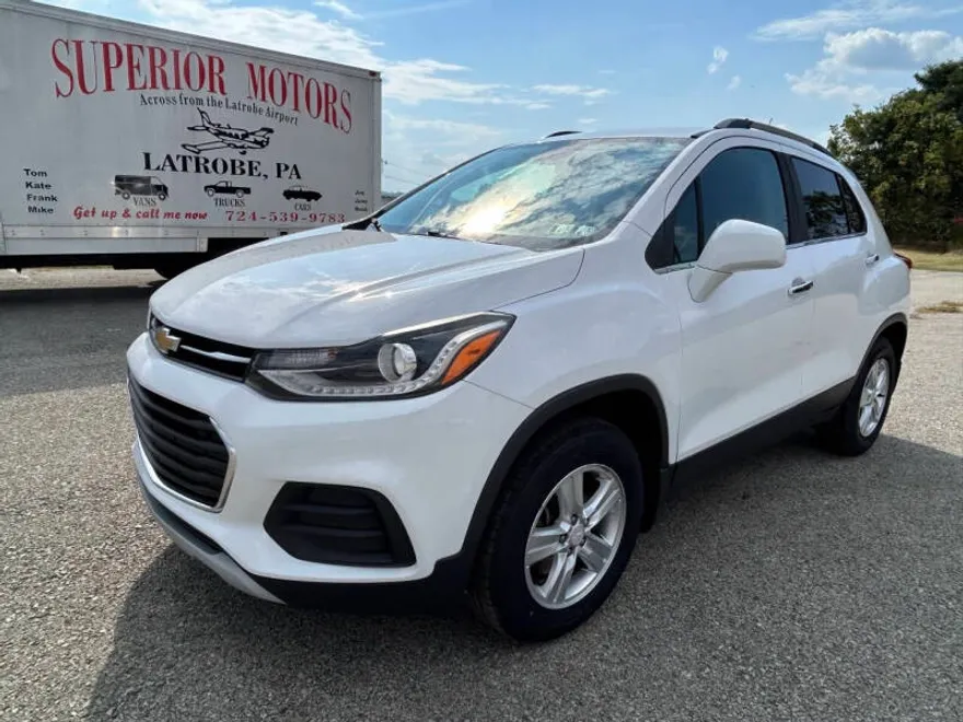 2017 Chevrolet Trax LT photo 1