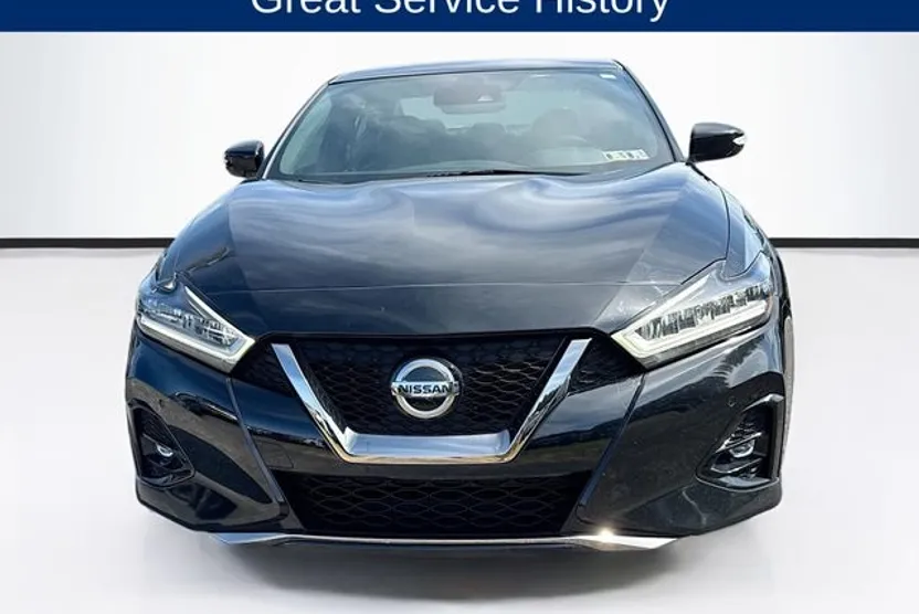 2019 Nissan Maxima SR photo 1