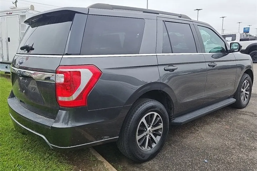 2020 Ford Expedition XL photo 1