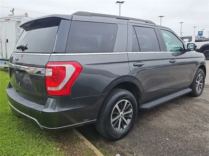 2020 Ford Expedition XL photo 1