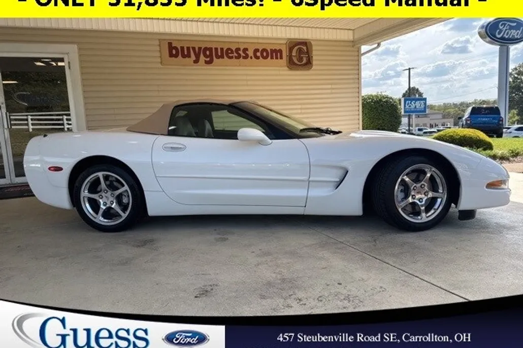 2002 Chevrolet Corvette Base Convertible photo 1