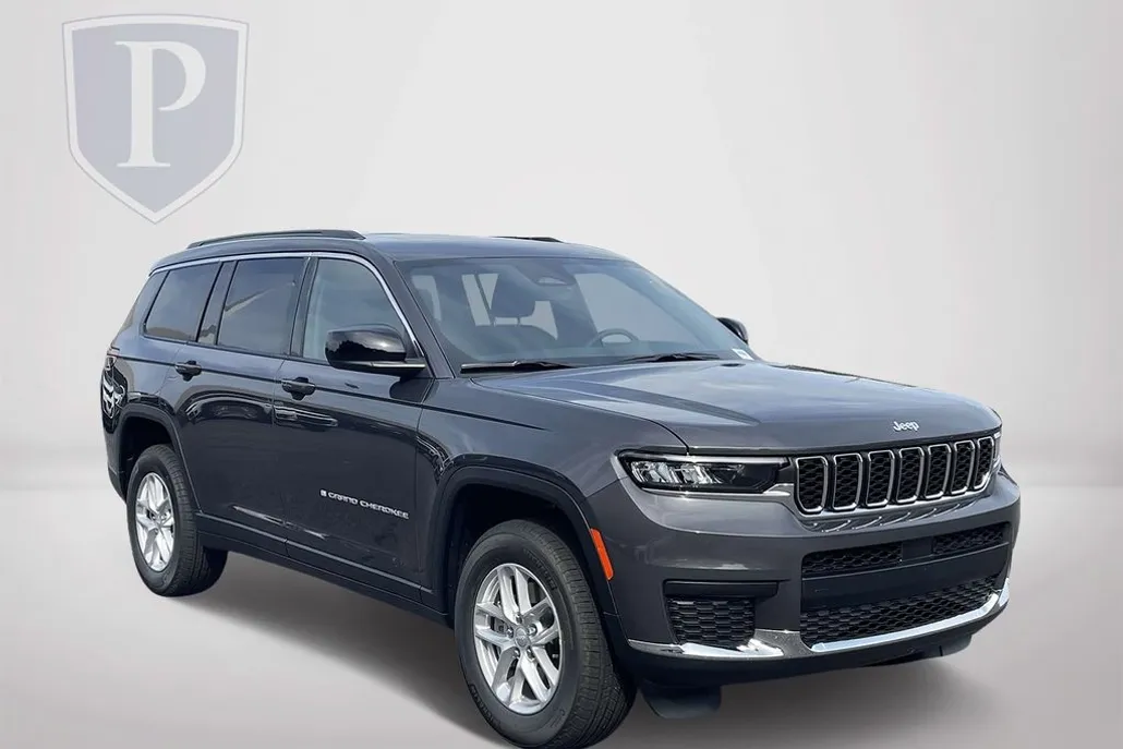 2025 Jeep Grand Cherokee Laredo X photo 1