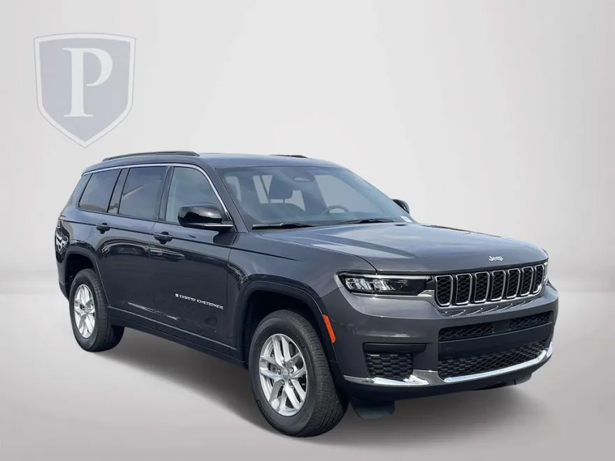 2025 Jeep Grand Cherokee Laredo X photo 1