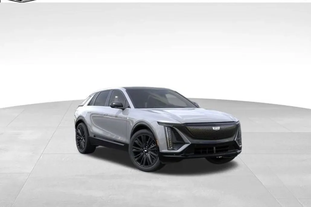2026 Cadillac Lyriq Sport photo 1