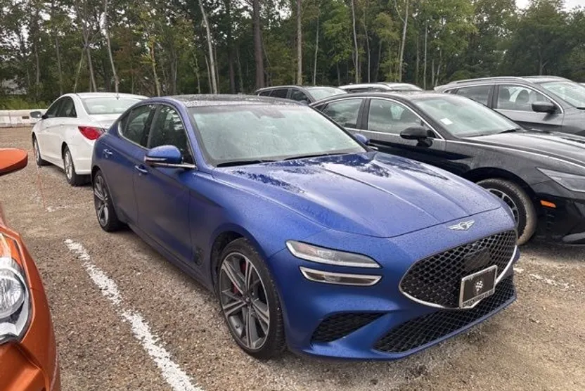2025 Genesis G70 3.3T Sport Advanced photo 1