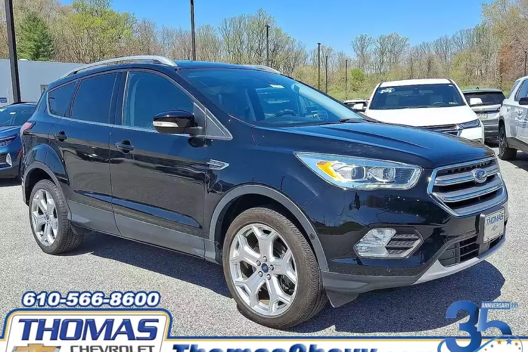 2017 Ford Escape Titanium photo 1