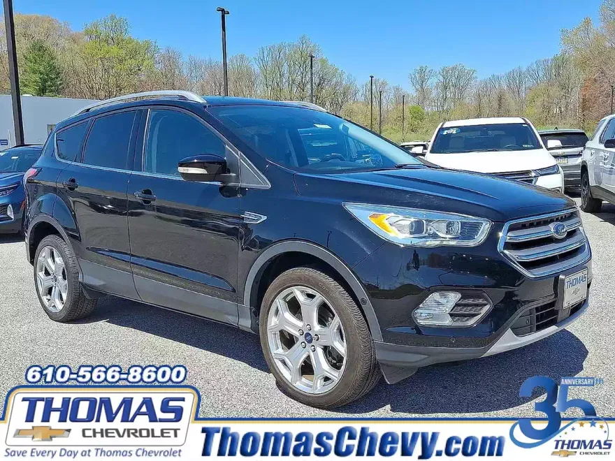 2017 Ford Escape Titanium photo 1