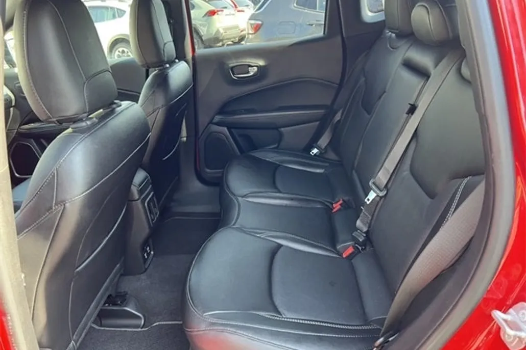 2021 Jeep Compass Altitude photo 1