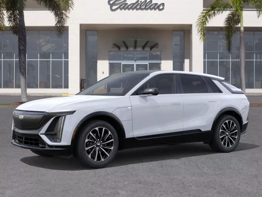 2026 Cadillac Lyriq Sport photo 1