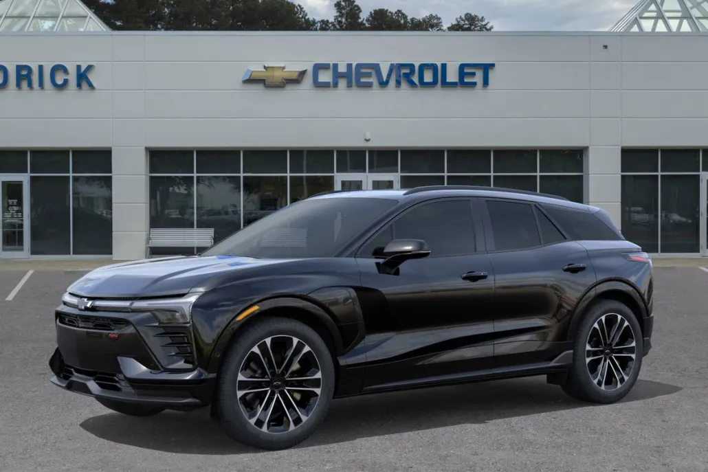 2025 Chevrolet Blazer EV photo 1