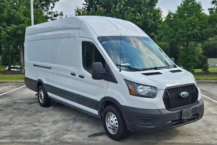2023 Ford Transit Cargo Van photo 1