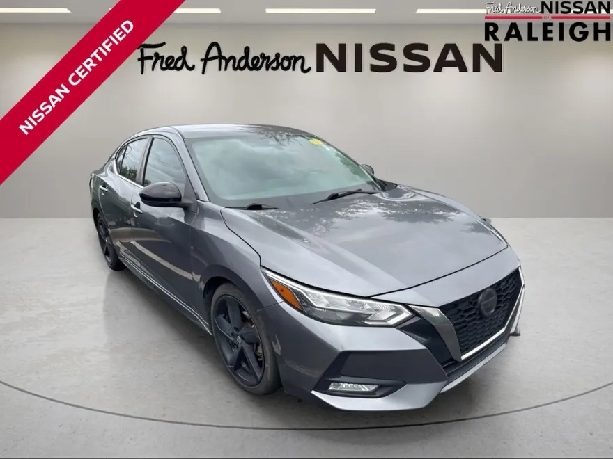 2021 Nissan Sentra SR photo 1