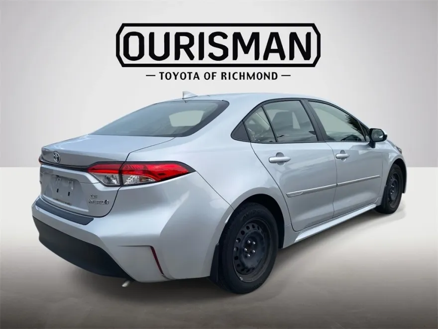 2024 Toyota Corolla Hybrid LE photo 1