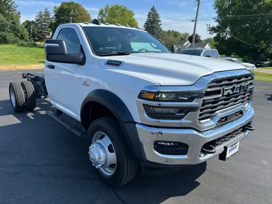 2025 Ram 5500 photo 1