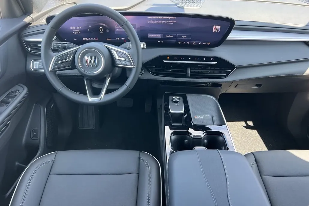 2026 Buick Enclave Preferred photo 1