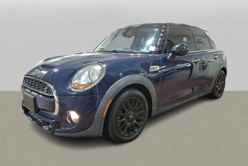 2015 Mini Cooper Hardtop S photo 1