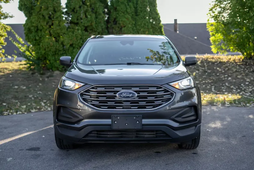 2019 Ford Edge SE photo 1