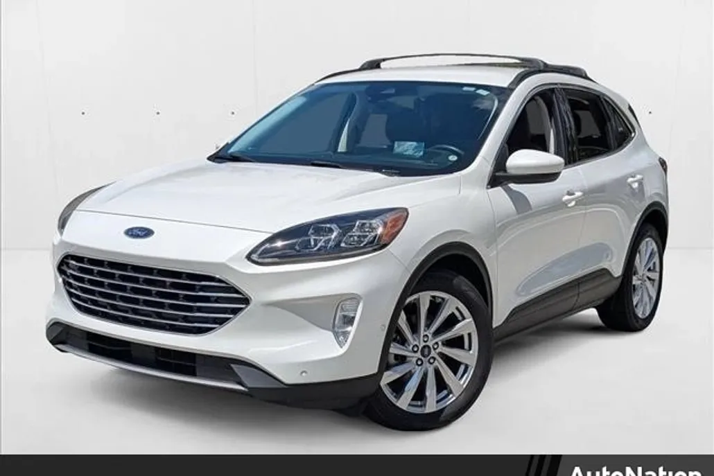 2022 Ford Escape Titanium Hybrid photo 1
