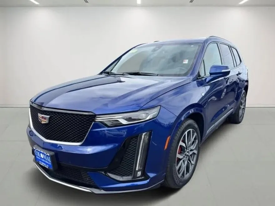 2023 Cadillac XT6 Sport photo 1