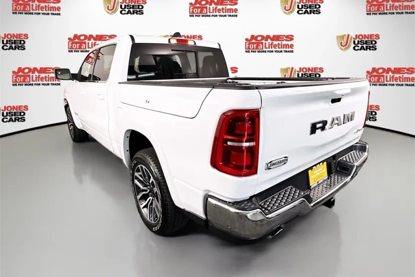 2025 Ram 1500 Limited photo 1
