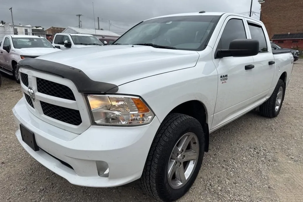 2016 Ram 1500 Express photo 1