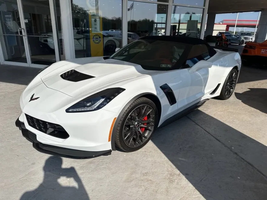2019 Chevrolet Corvette 2LZ Z06 Convertible photo 1