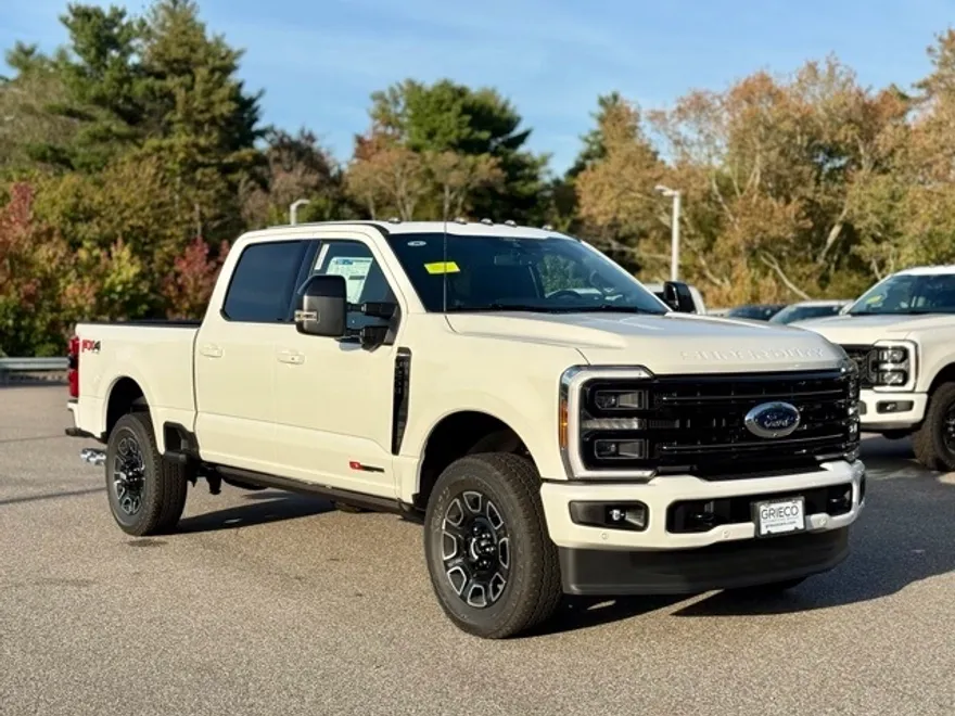 2026 Ford F-250 Platinum photo 1