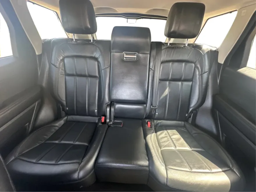 2020 Land Rover Range Rover Sport SE photo 21