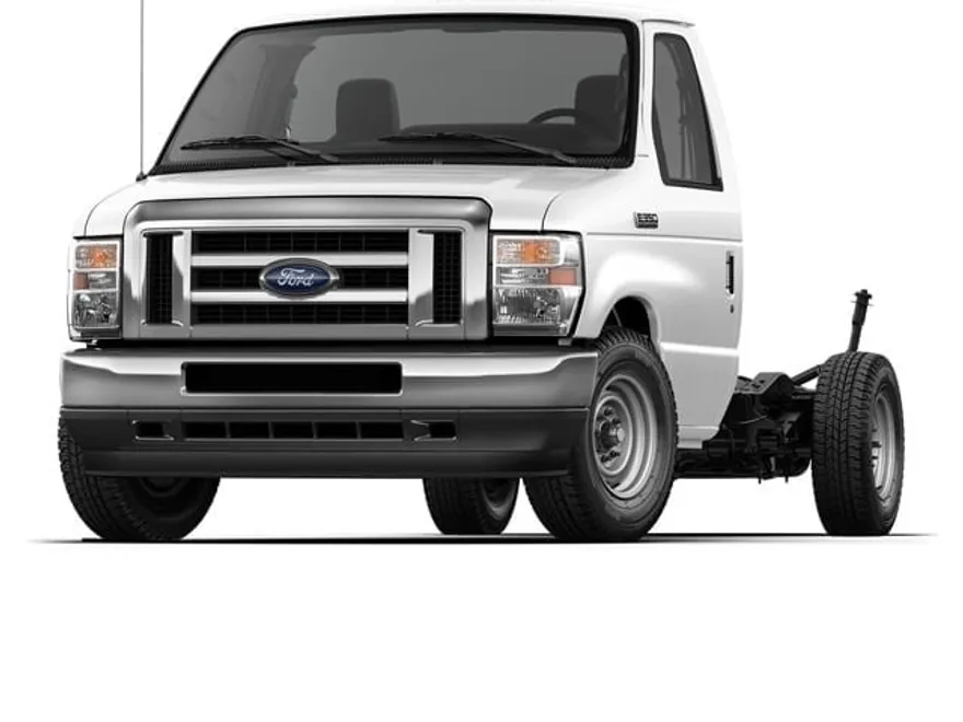 2025 Ford E-350 photo 1