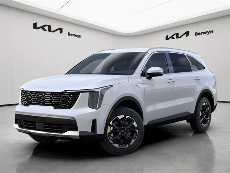 2025 Kia Sorento S photo 1