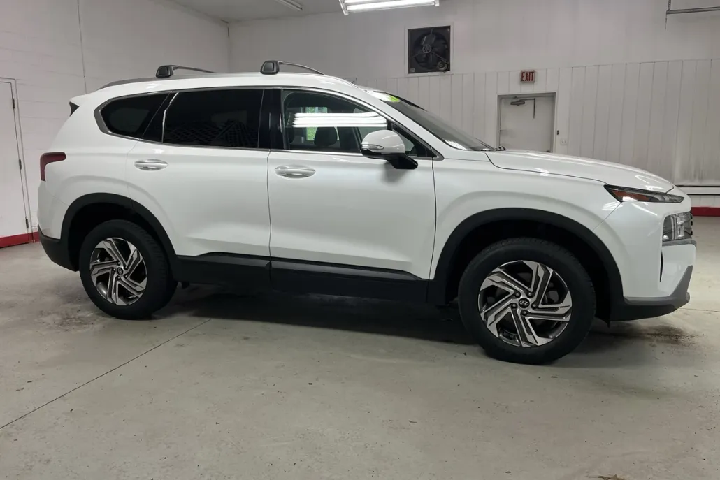 2023 Hyundai Santa Fe SEL photo 1