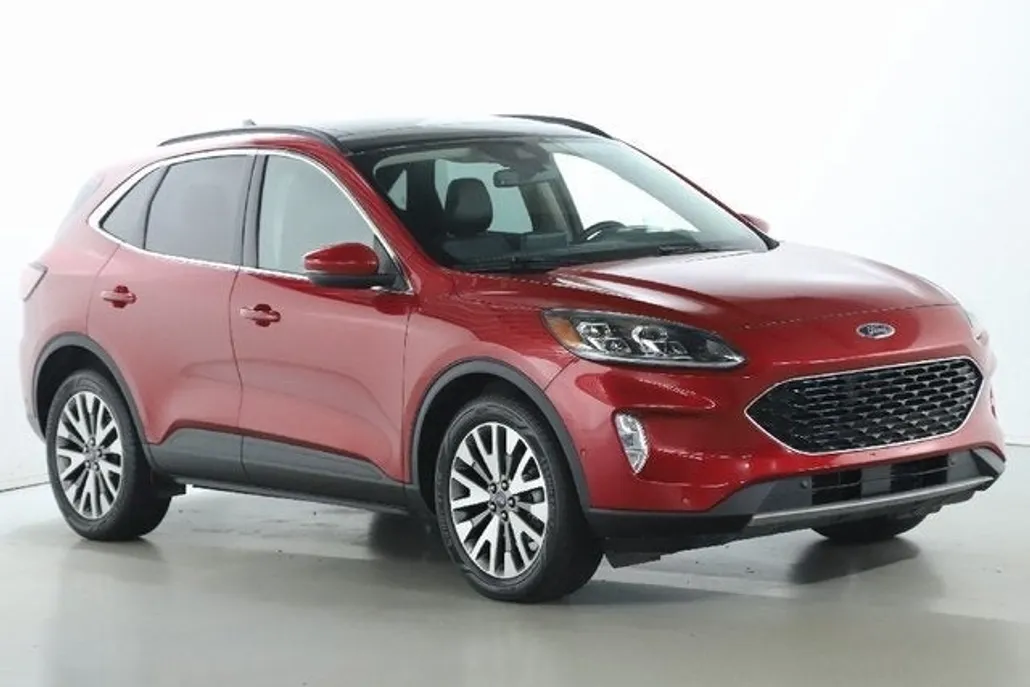 2020 Ford Escape Titanium photo 1