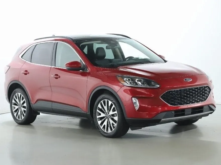 2020 Ford Escape Titanium photo 1