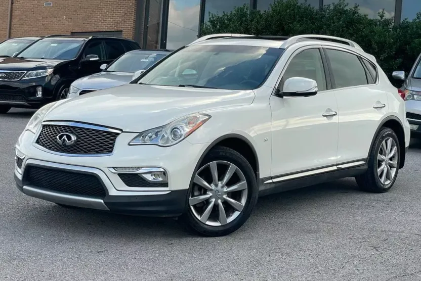 2016 Infiniti QX50 AWD photo 1