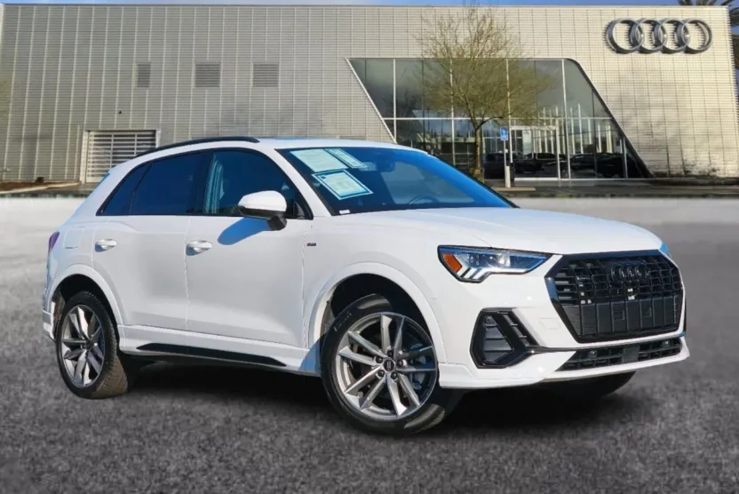 2025 Audi Q3 Premium S line photo 1