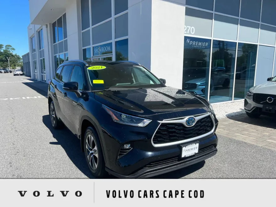 2021 Toyota Highlander Hybrid XLE photo 1